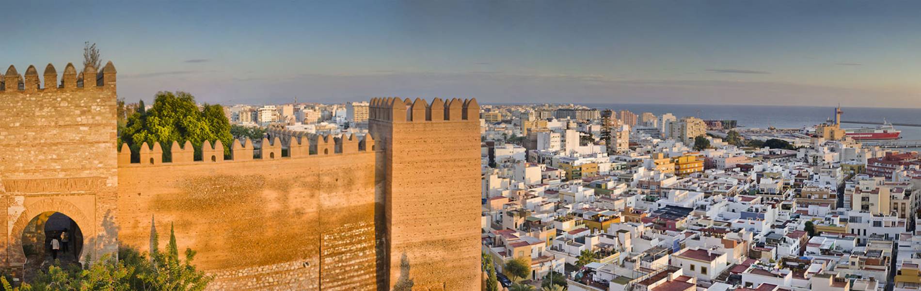 Avenida Hotel header